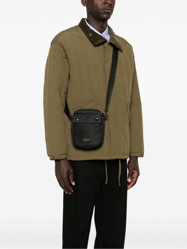 TRACOLLA BARBOUR UOMO