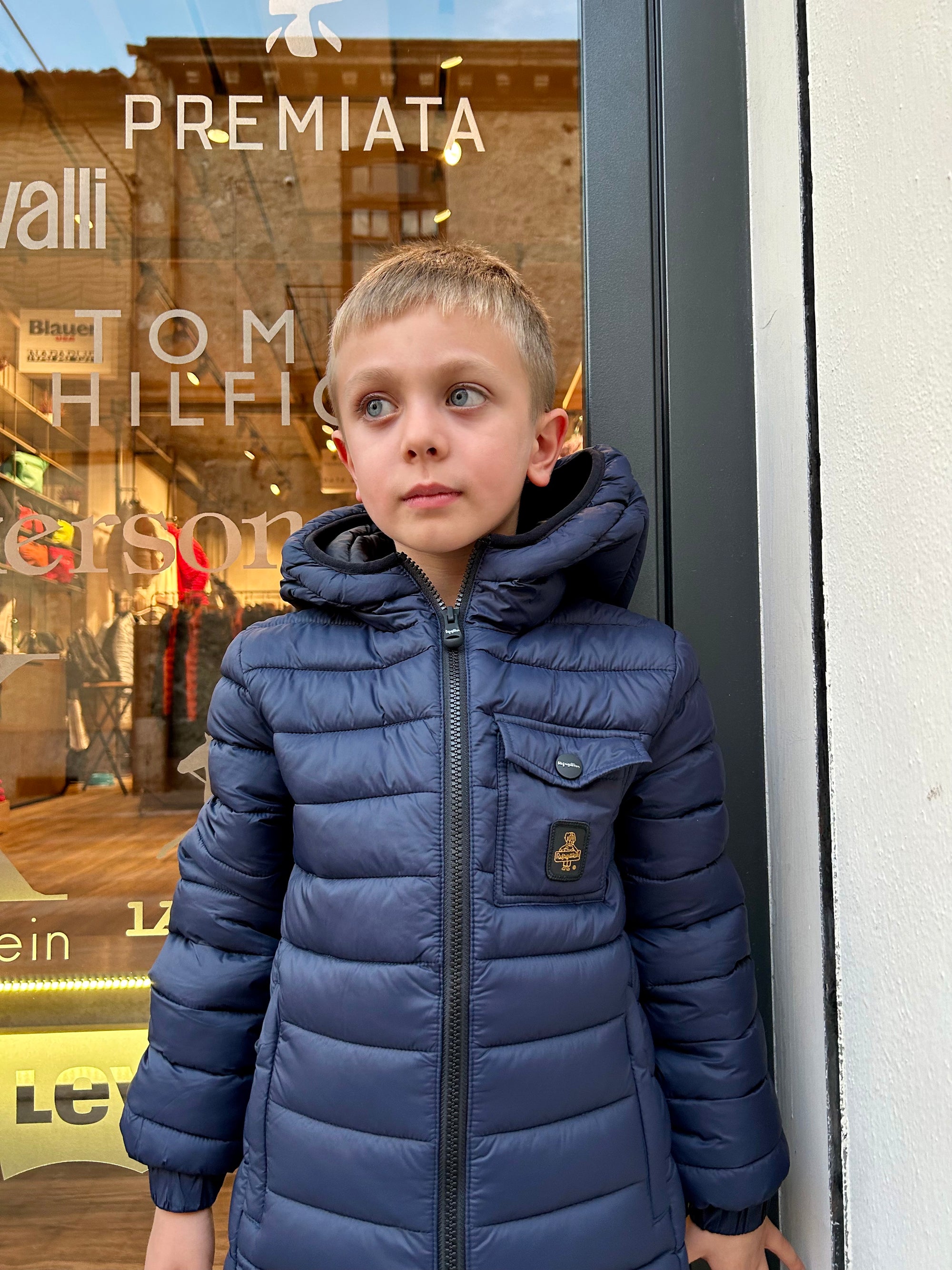 Giacca in denim da ragazzo Sherpa Trucker per bambini, stile Giacca in denim da ragazzo Sherpa Trucker per bambini, stile